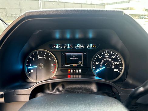 Used 2020 Ford F150 XLT w/ Equipment Group 302A Luxury image 15