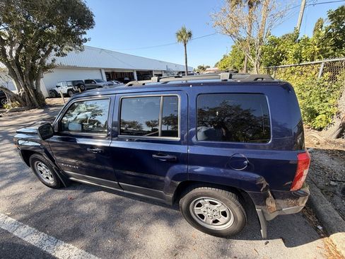 Used 2017 Jeep Patriot Sport w/ Power Value Group image 5