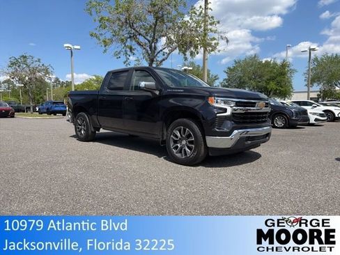 Used 2022 Chevrolet Silverado 1500 LT w/ Protection Package image 1