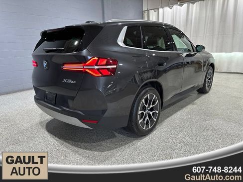 Used 2026 BMW X3 xDrive30i w/ Convenience Package AWD/4WD image 3