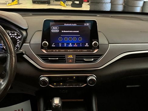 Used 2023 Nissan Altima 2.5 SR image 8