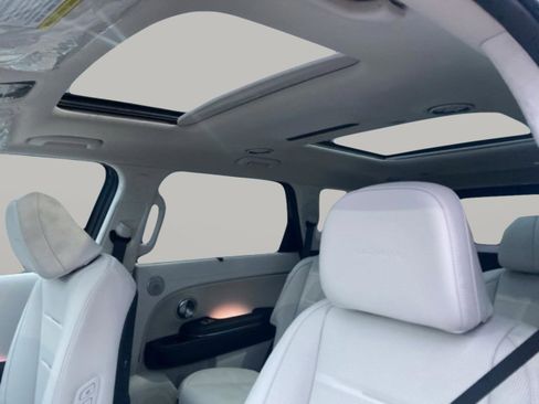 New 2026 Hyundai Palisade Calligraphy FWD image 17