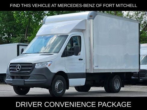New 2024 Mercedes-Benz Sprinter 4500 image 1