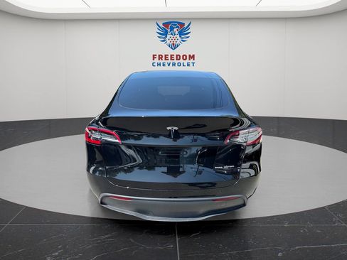 Used 2023 Tesla Model Y Long Range AWD/4WD image 4