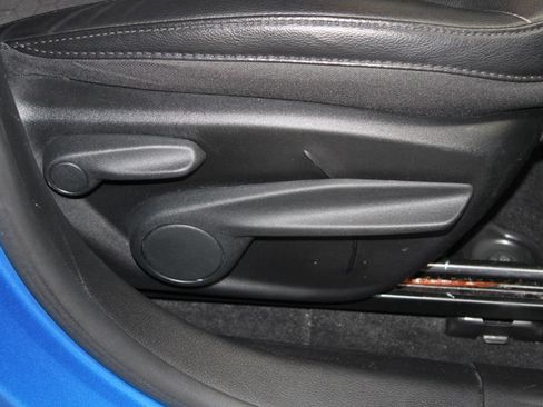 Used 2018 Jeep Compass Latitude FWD image 25