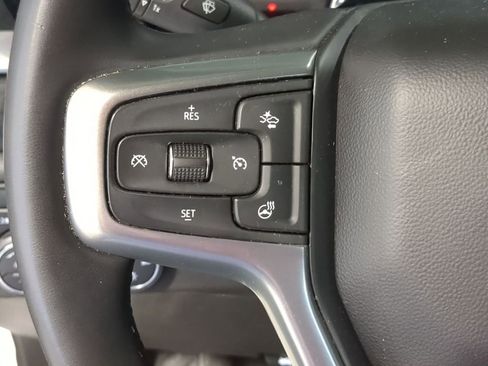 Used 2024 Chevrolet Silverado 1500 LT AWD/4WD image 29