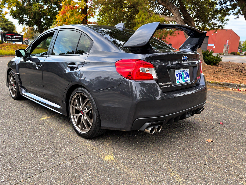 Used 2015 Subaru WRX STI Limited AWD/4WD image 3