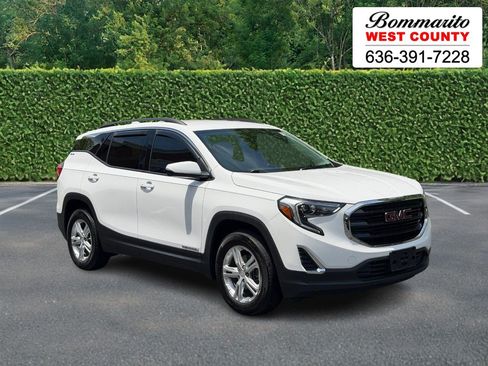 Used 2020 GMC Terrain SLE w/ Driver Convenience Package FWD image 1