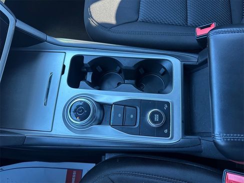 Used 2022 Ford Explorer XLT w/ Class IV Trailer Tow Package image 11