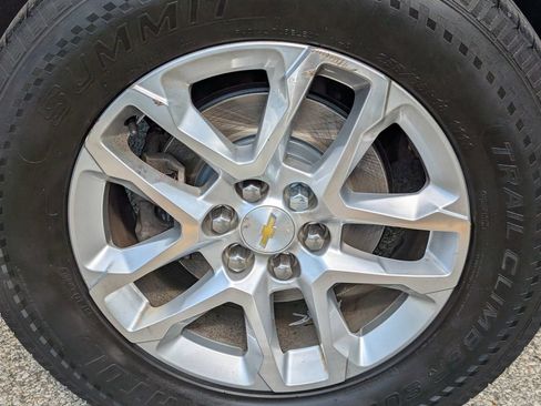 Used 2018 Chevrolet Traverse LT FWD image 22