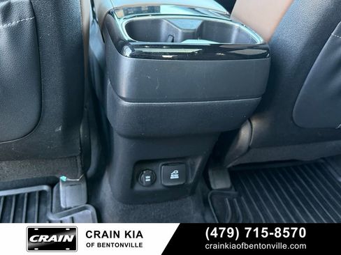 Used 2020 Kia Telluride SX w/ SX Prestige Package image 29