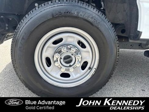 Certified 2024 Ford F250 4x4 Regular Cab Super Duty image 2
