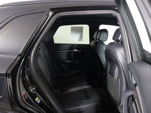 Used 2023 Audi SQ5 Premium Plus w/ Premium Plus Package image 33