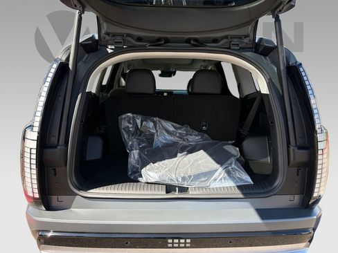 New 2026 Hyundai Ioniq 9 Limited image 26