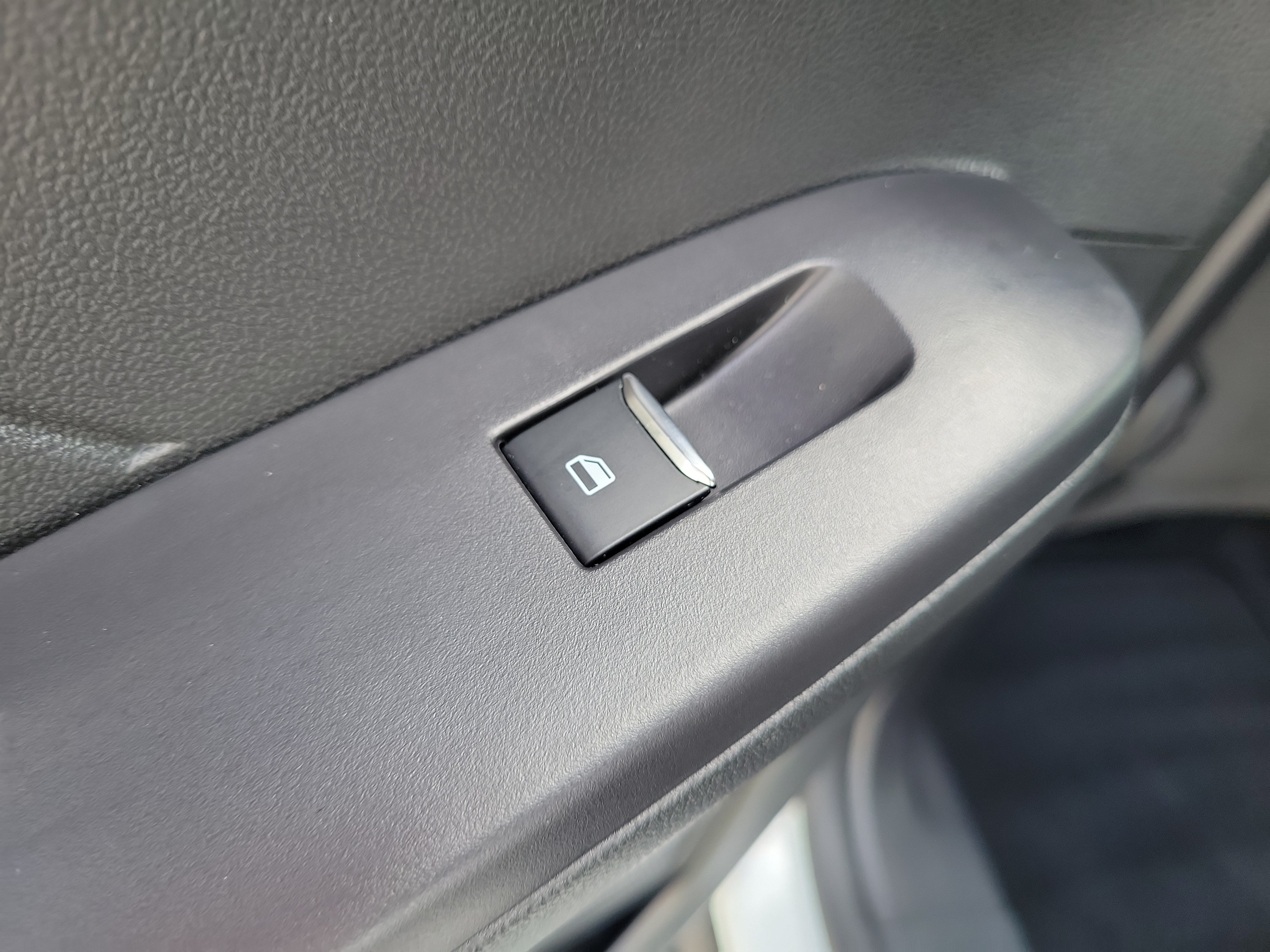Used 2023 Ford Escape Active w/ Tech Pack #1 FWD image 15