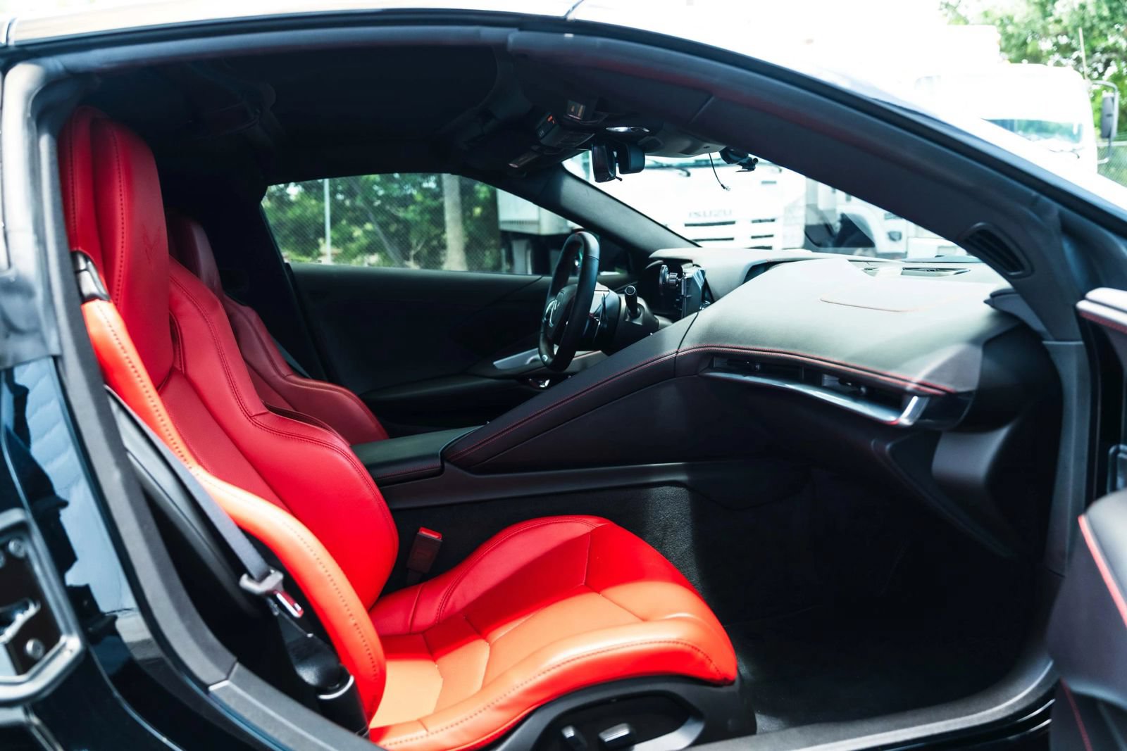 Used 2025 Chevrolet Corvette Z06 RWD image 24