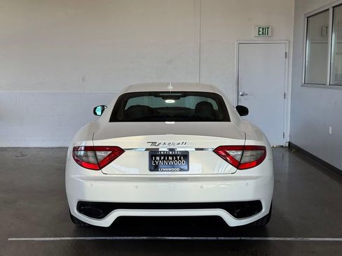 Used 2014 Maserati GranTurismo Sport image 5
