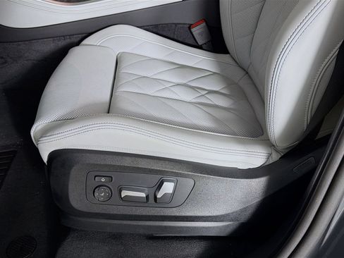 New 2026 BMW X5 sDrive40i RWD image 20