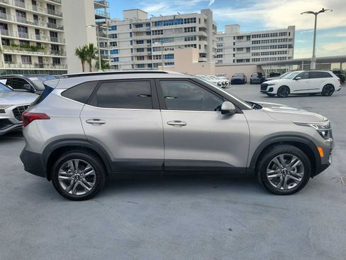 Used 2021 Kia Seltos S FWD image 7