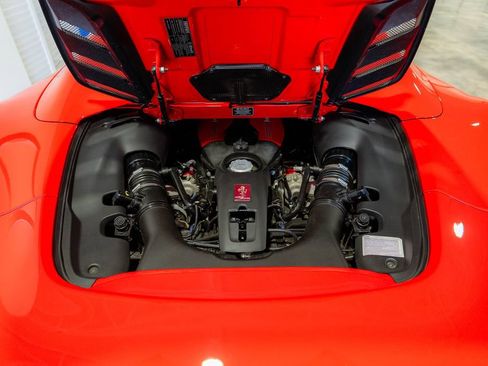 Used 2018 Ferrari 488 Spider RWD image 39