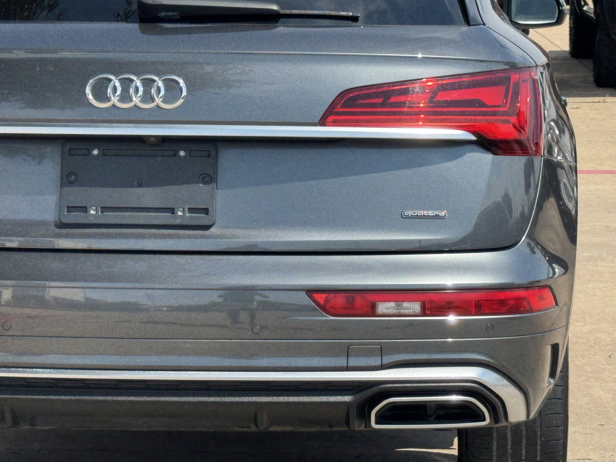 Used 2022 Audi Q5 2.0T Premium w/ Convenience Package AWD/4WD image 7