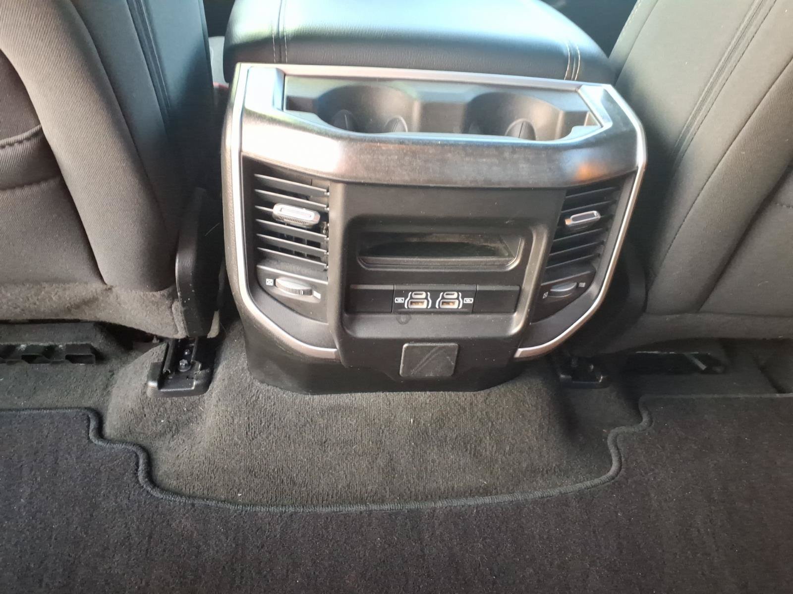 Used 2023 RAM 1500 Big Horn AWD/4WD image 10