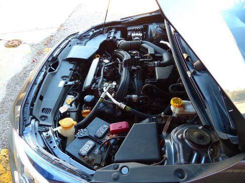 Used 2021 Subaru Impreza 2.0i Premium image 17