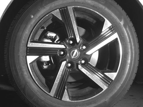 Used 2025 Nissan Sentra SV FWD image 12