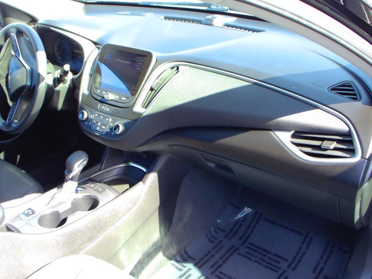 Used 2024 Chevrolet Malibu LT FWD image 24
