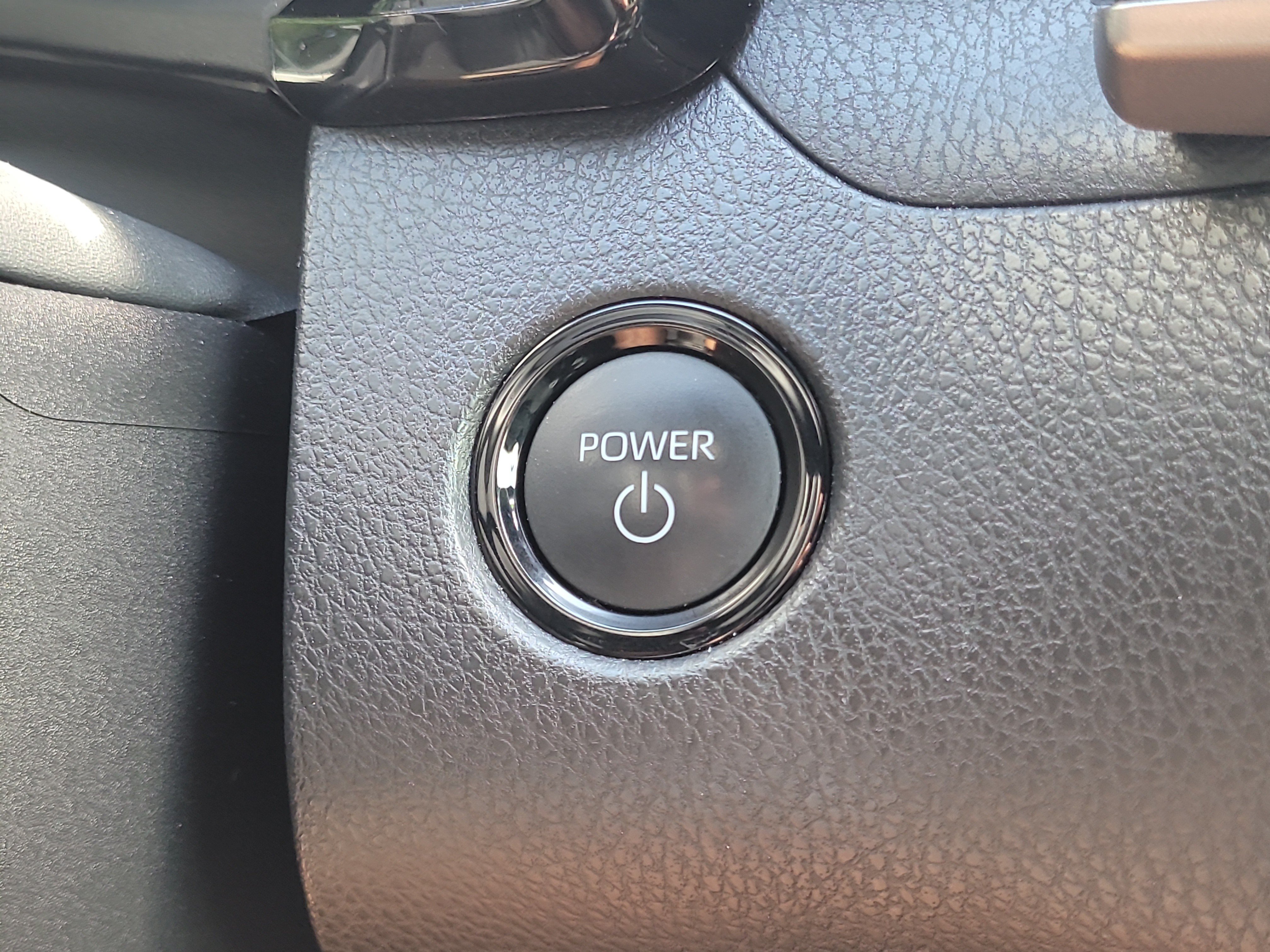 Used 2025 Toyota Camry SE FWD image 26