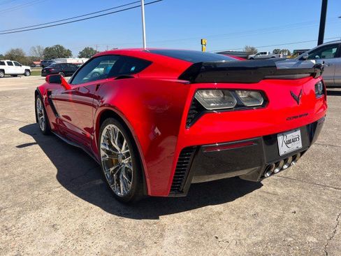 Used 2017 Chevrolet Corvette Z06 image 10