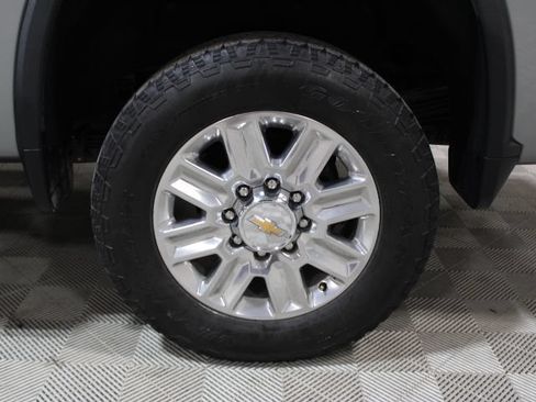 Used 2024 Chevrolet Silverado 2500 High Country w/ High Country Premium Package AWD/4WD image 47