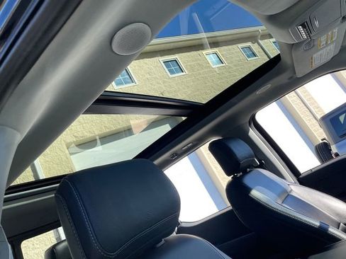 Used 2023 Ford F250 Lariat w/ Lariat Ultimate Package image 42