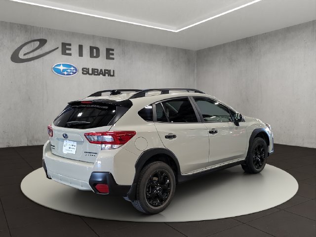 Used 2023 Subaru Crosstrek 2.0i Premium w/ Special Edition AWD/4WD image 12