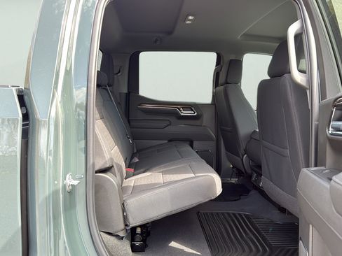 Used 2026 Chevrolet Silverado 1500 LT AWD/4WD image 14