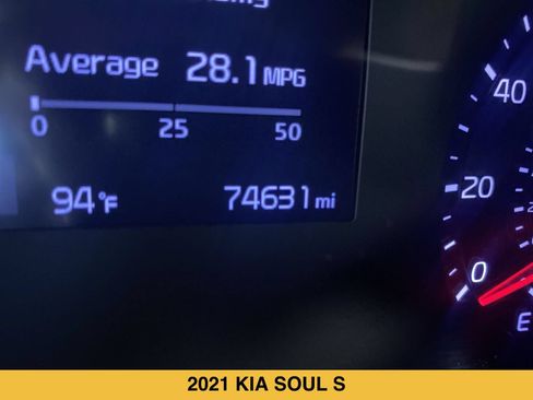 Used 2021 Kia Soul S FWD image 4