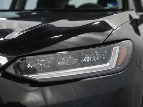 Used 2023 Honda HR-V LX image 11