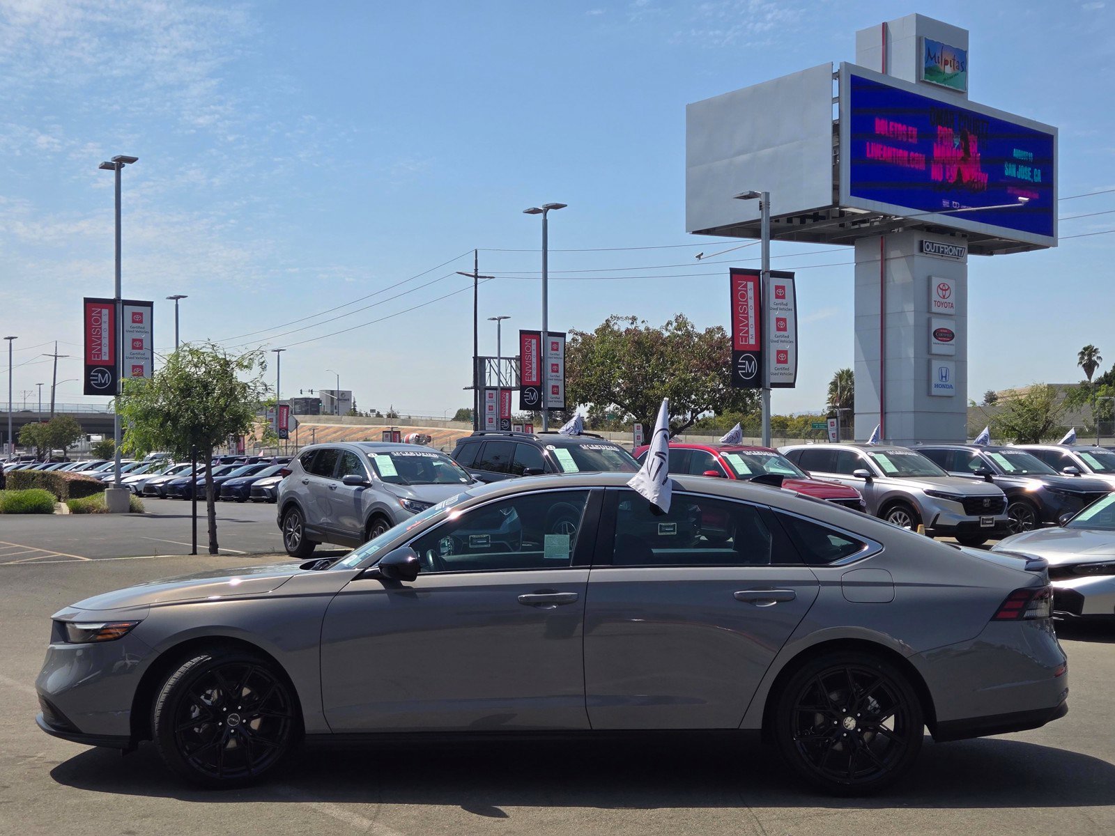 Certified 2025 Honda Accord Sport image 4