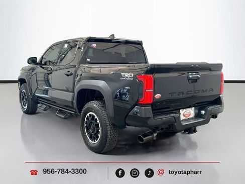 Used 2025 Toyota Tacoma TRD Off-Road AWD/4WD image 7