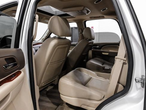 Used 2013 Chevrolet Tahoe LTZ RWD image 44