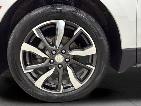 Used 2022 Chevrolet Equinox Premier image 40