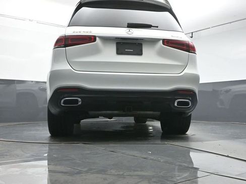 Used 2023 Mercedes-Benz GLS 450 4MATIC image 39