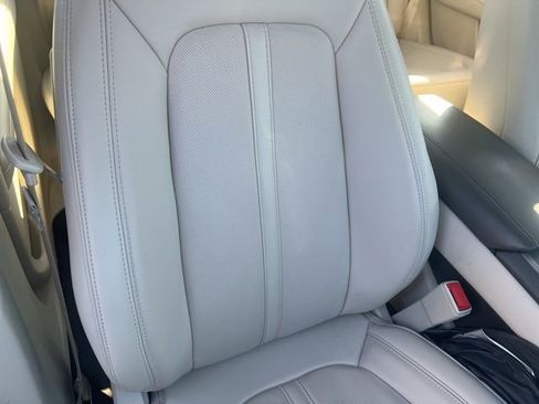 Used 2019 Lincoln MKZ Reserve image 24