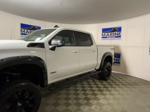 Used 2024 Chevrolet Silverado 1500 RST w/ All Star Edition Plus AWD/4WD image 6