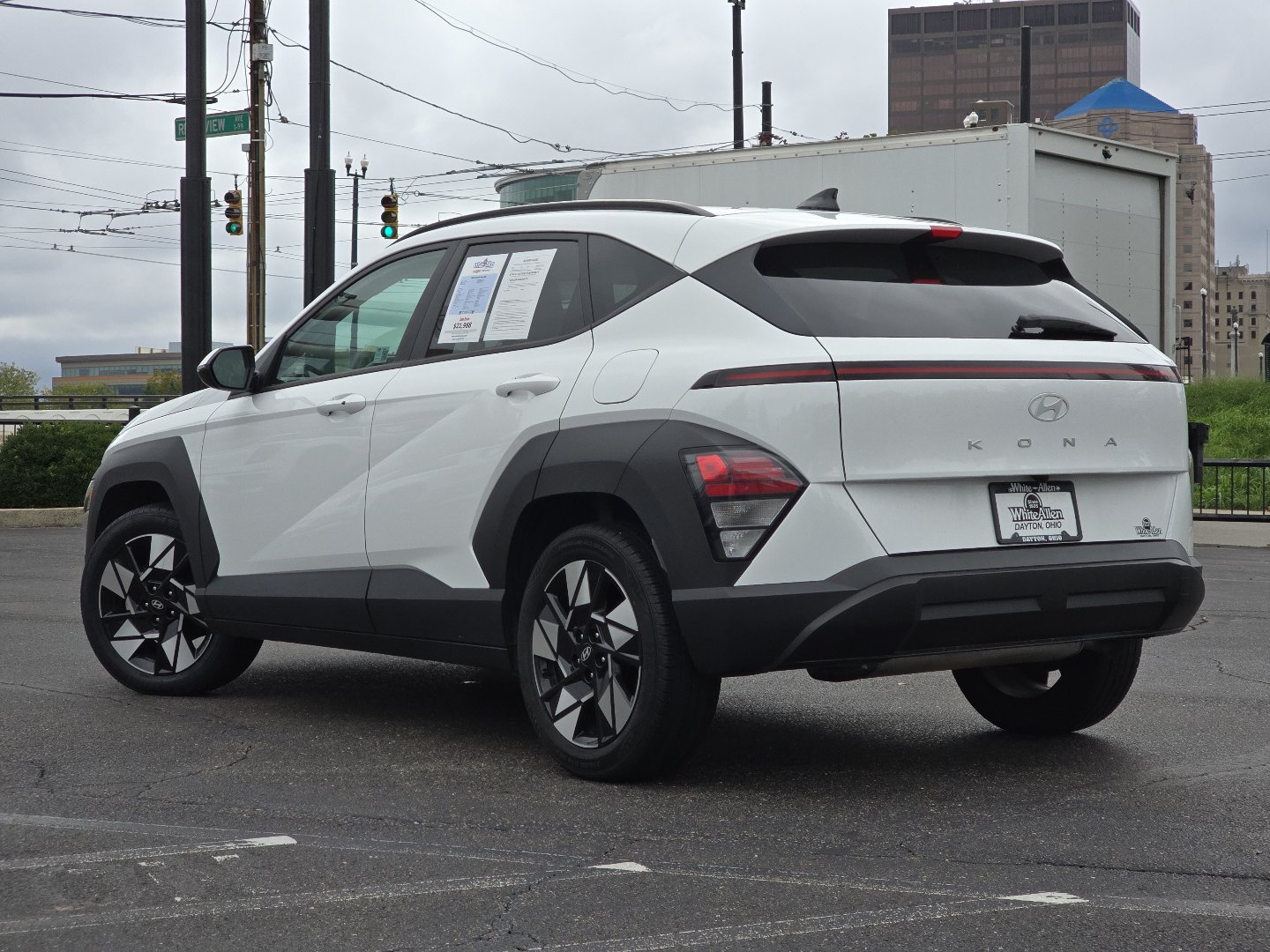 Used 2024 Hyundai Kona SEL FWD image 18