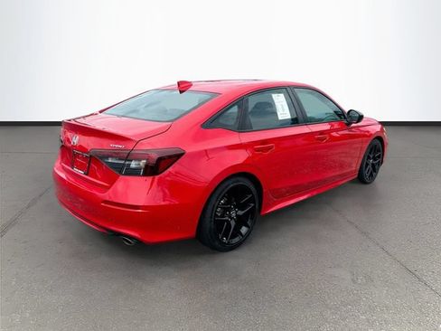 Used 2025 Honda Civic Sport image 25