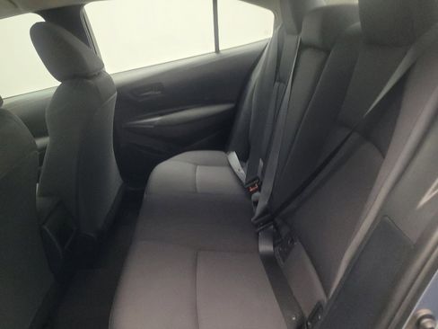Used 2022 Toyota Corolla LE FWD image 18