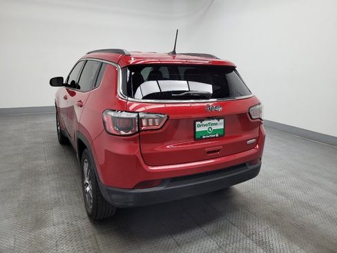 Used 2018 Jeep Compass Latitude w/ Popular Equipment Group image 5