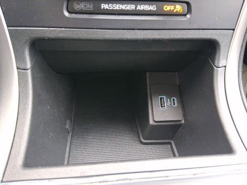 Used 2022 Ford Edge SEL image 25