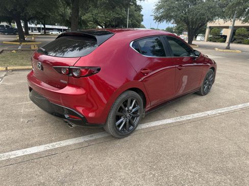 Used 2021 MAZDA MAZDA3 s image 6